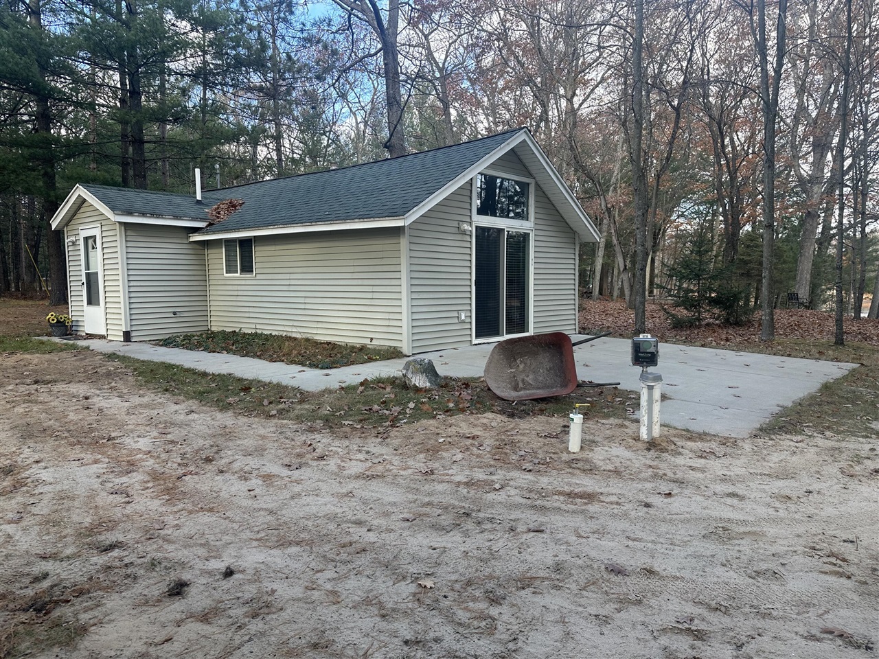 10018 S Rebecca Road Property Photo 2