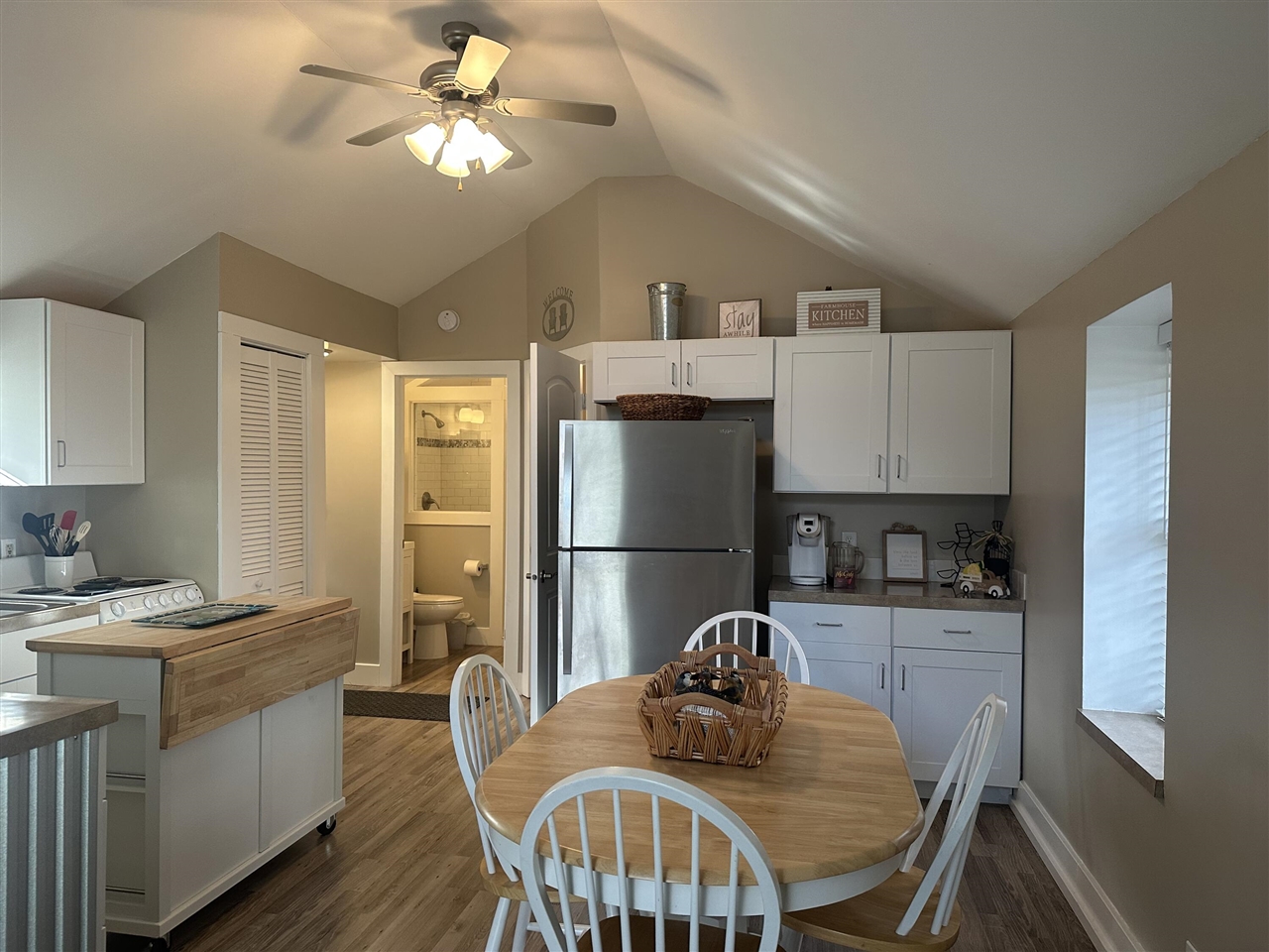 10018 S Rebecca Road Property Photo 15