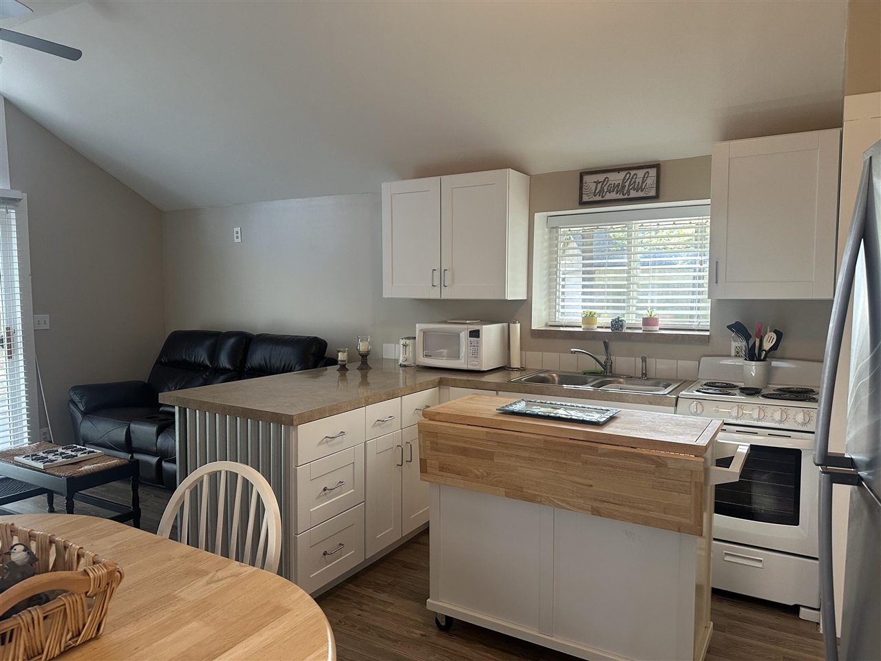10018 S Rebecca Road Property Photo 23