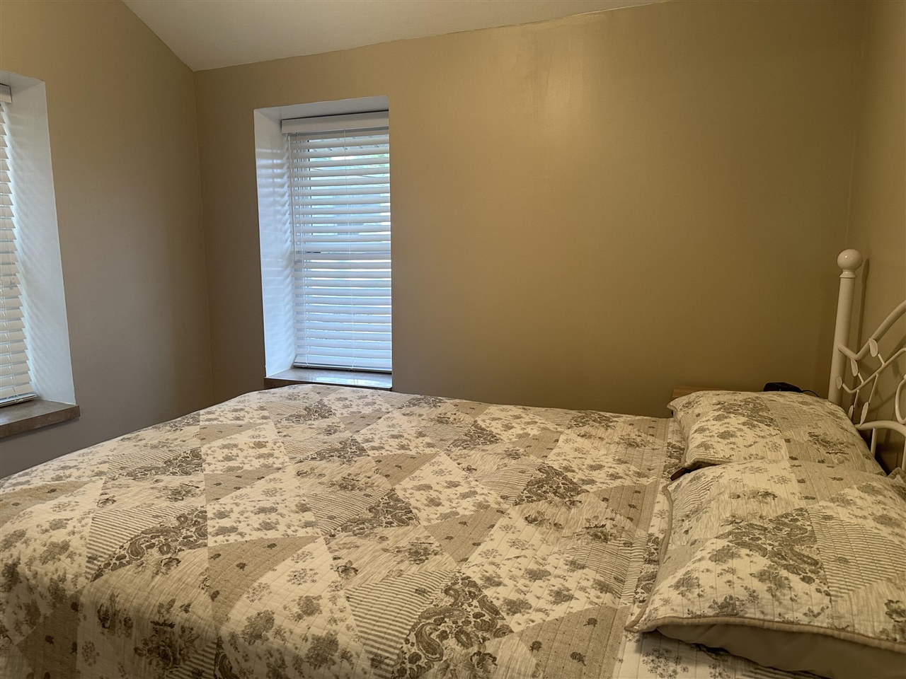 10018 S Rebecca Road Property Photo 25