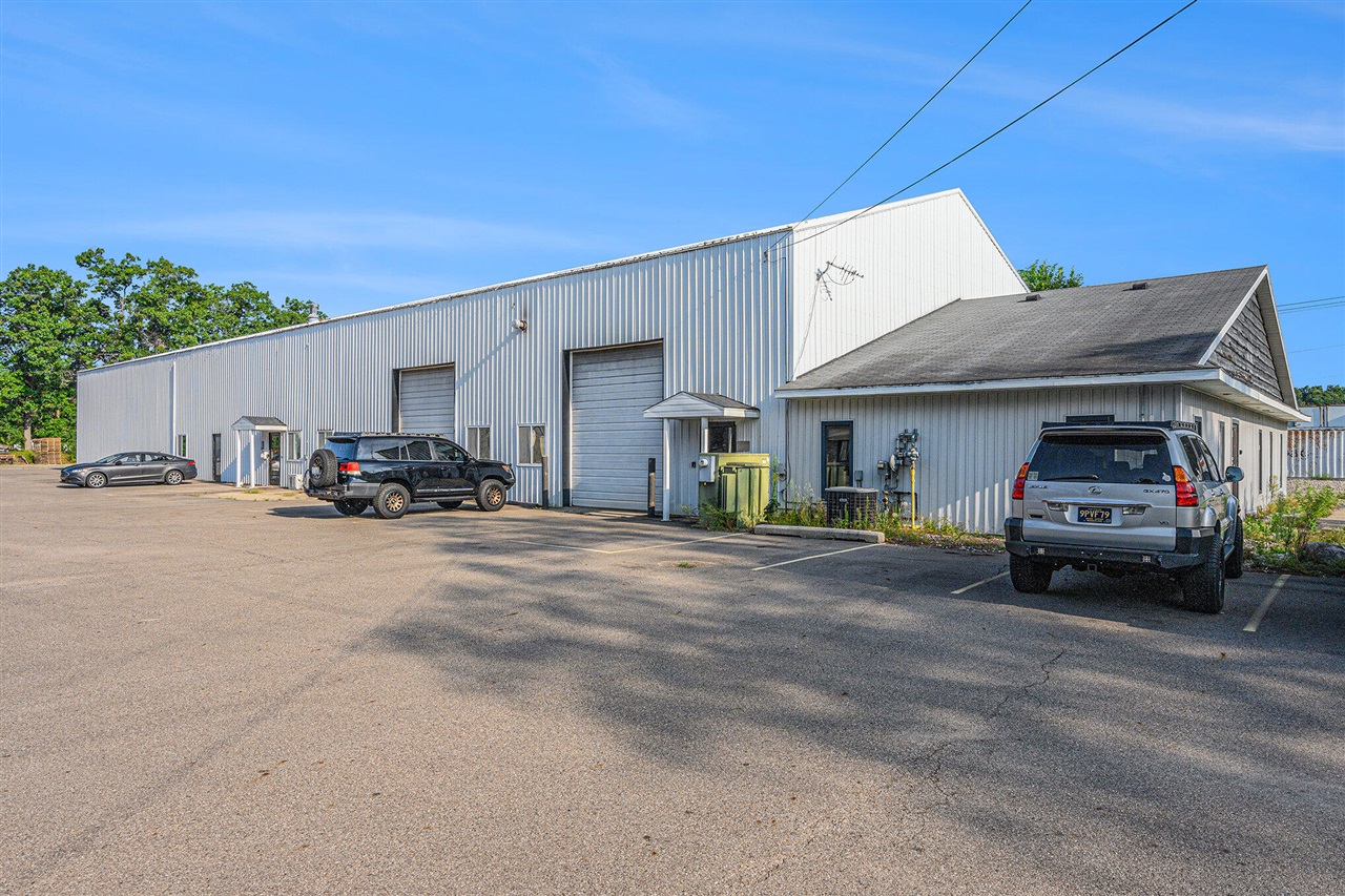9340 Shaver Road Property Photo 16