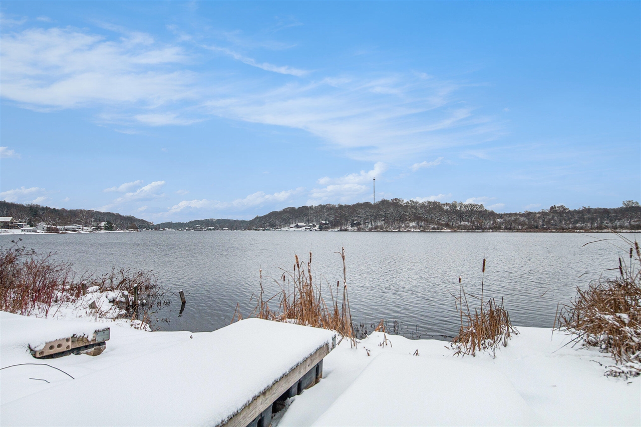 7177 Longview Court Property Photo 4