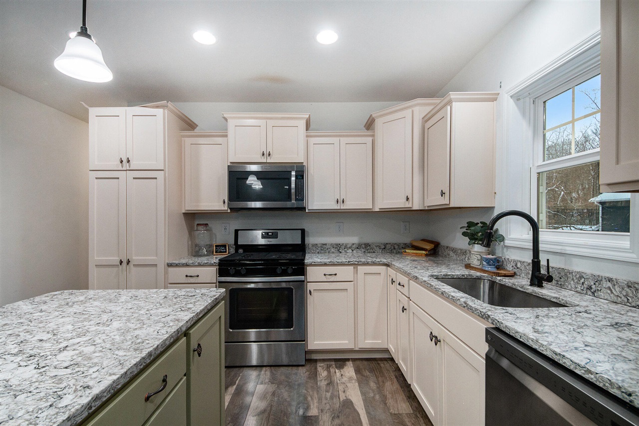 7177 Longview Court Property Photo 15