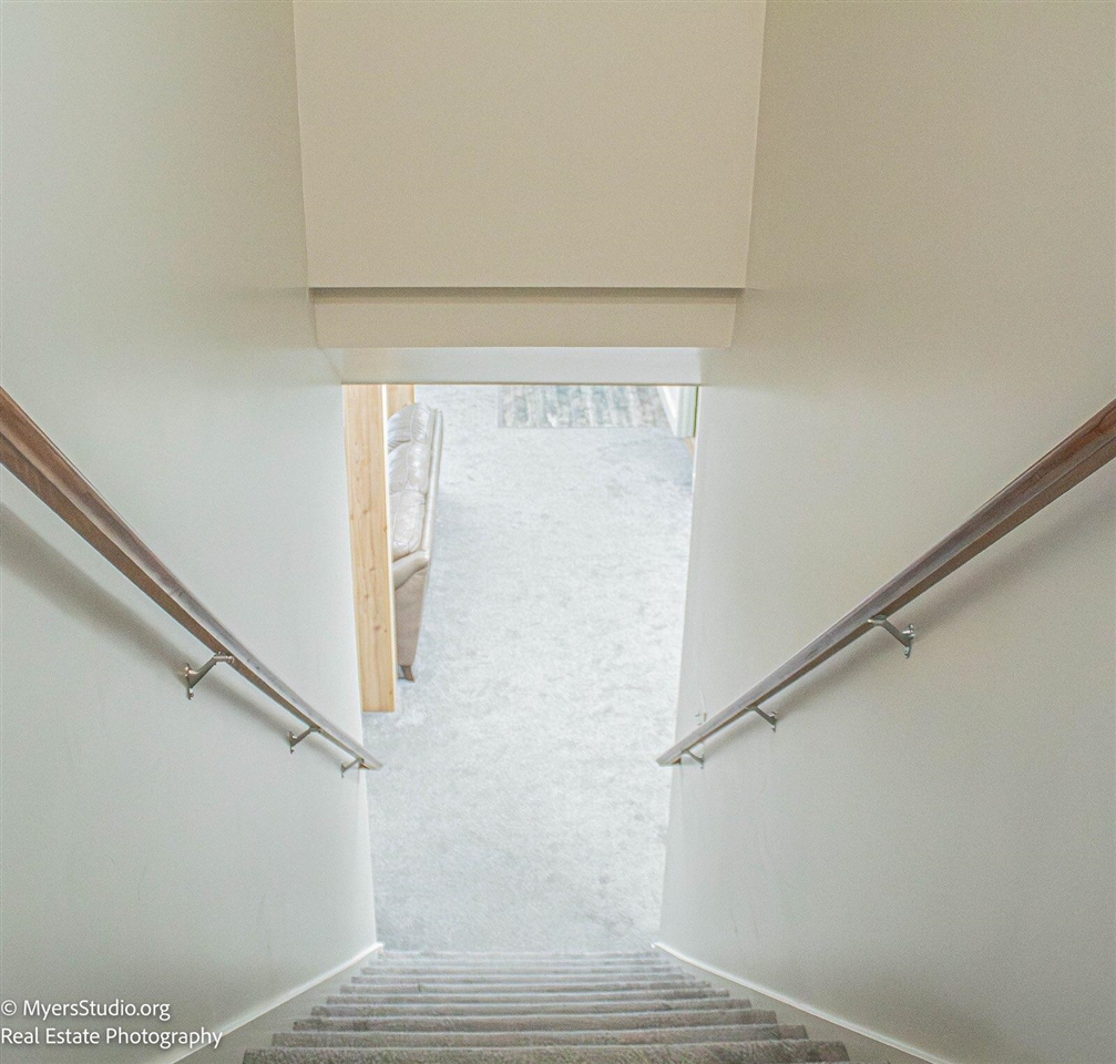7177 Longview Court Property Photo 27