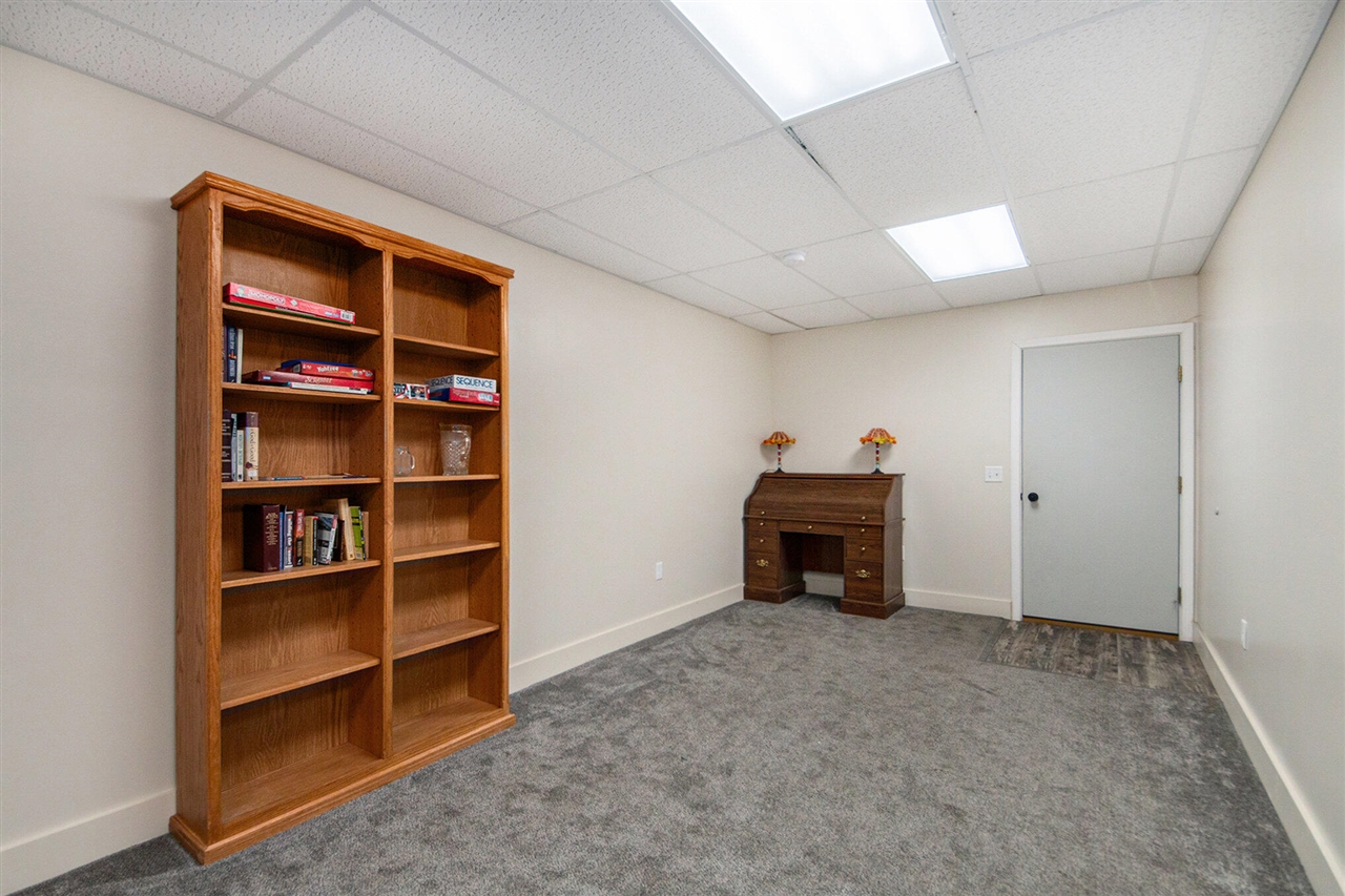 7177 Longview Court Property Photo 31