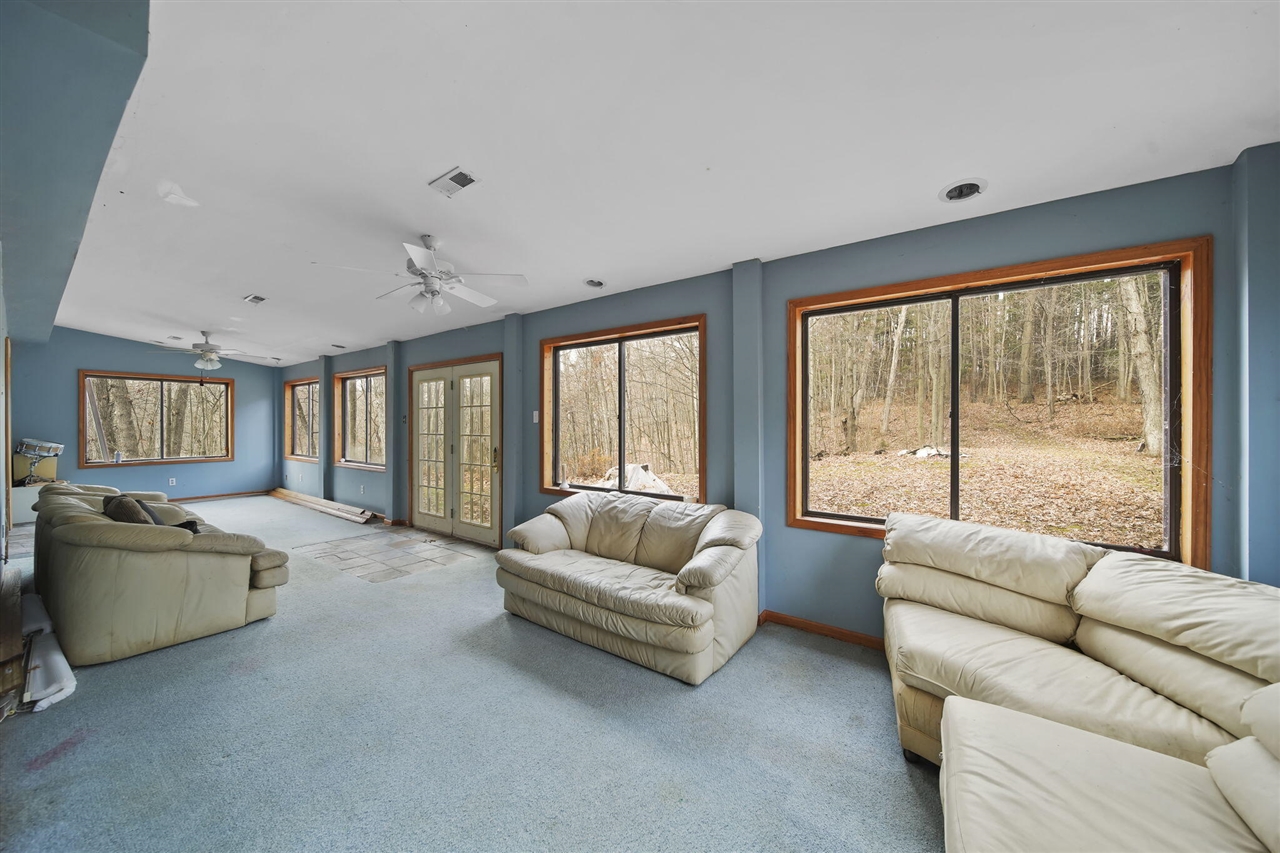 270 Wood Hills Drive Property Photo 33