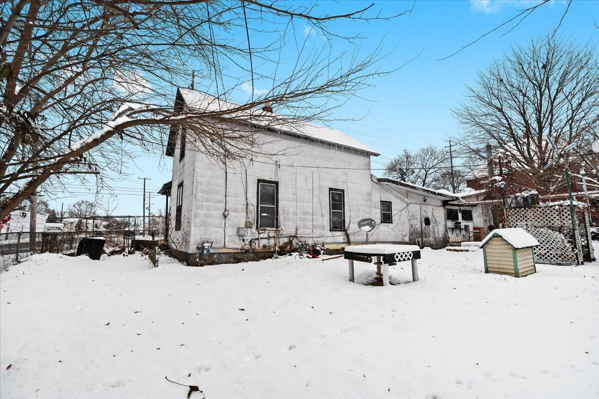 162 Edison Street Property Photo 5