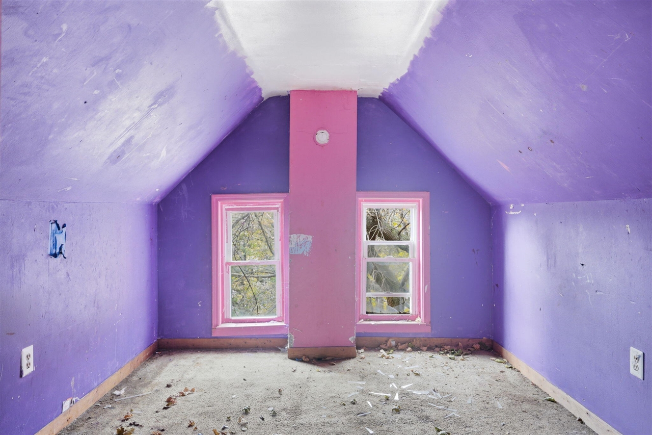 877 Oakland Avenue Property Photo 16