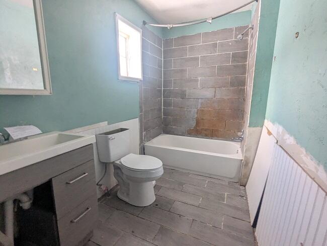 3428 W Jolly Road Property Photo 5