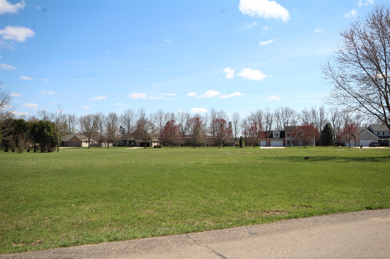 816 Sugar Maple Circle Property Photo 1