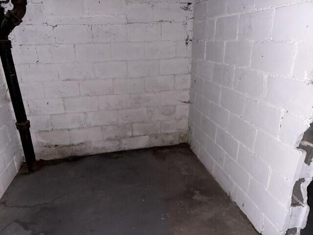 220 S State Street Property Photo 22