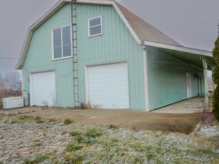 1991 N Concord Road Property Photo 1