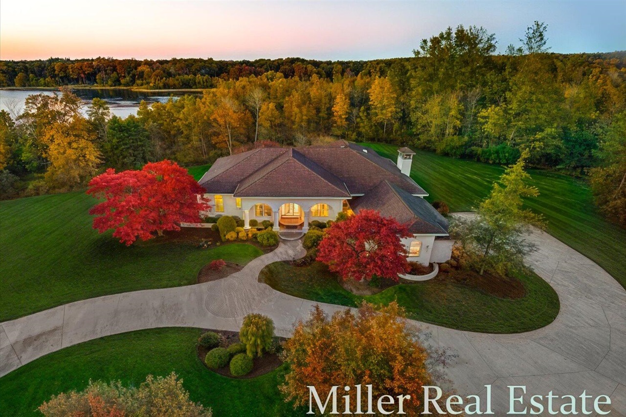 660 Indian Hills Drive Property Photo 1