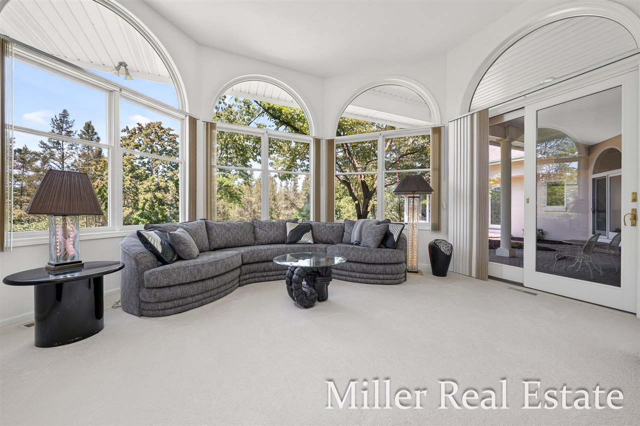 660 Indian Hills Drive Property Photo 44