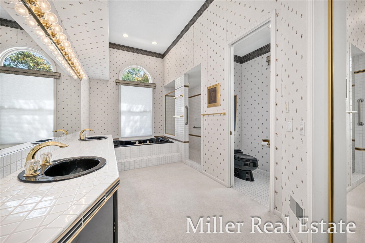 660 Indian Hills Drive Property Photo 46