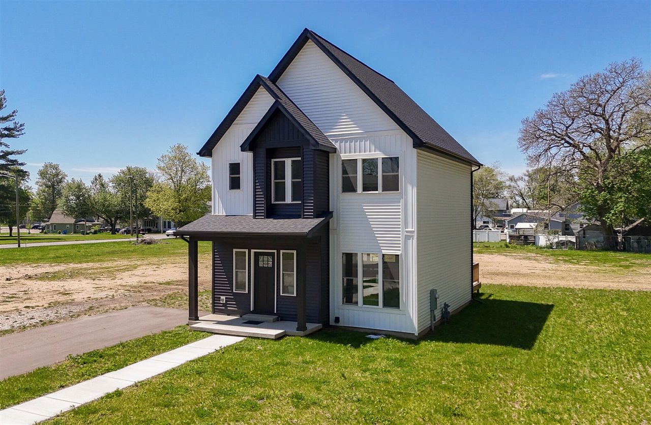 105 Lester Avenue Property Photo 1