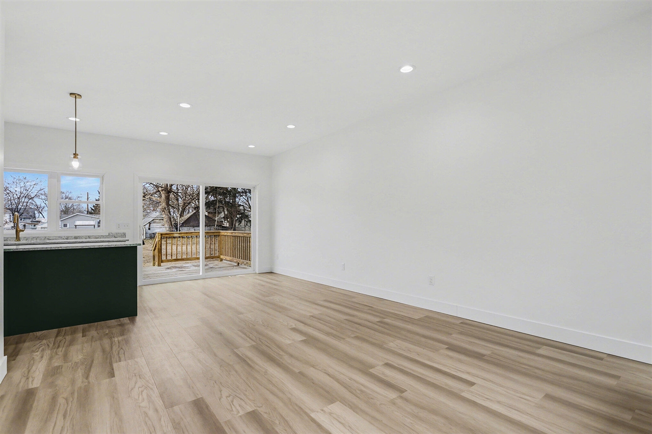 105 Lester Avenue Property Photo 14