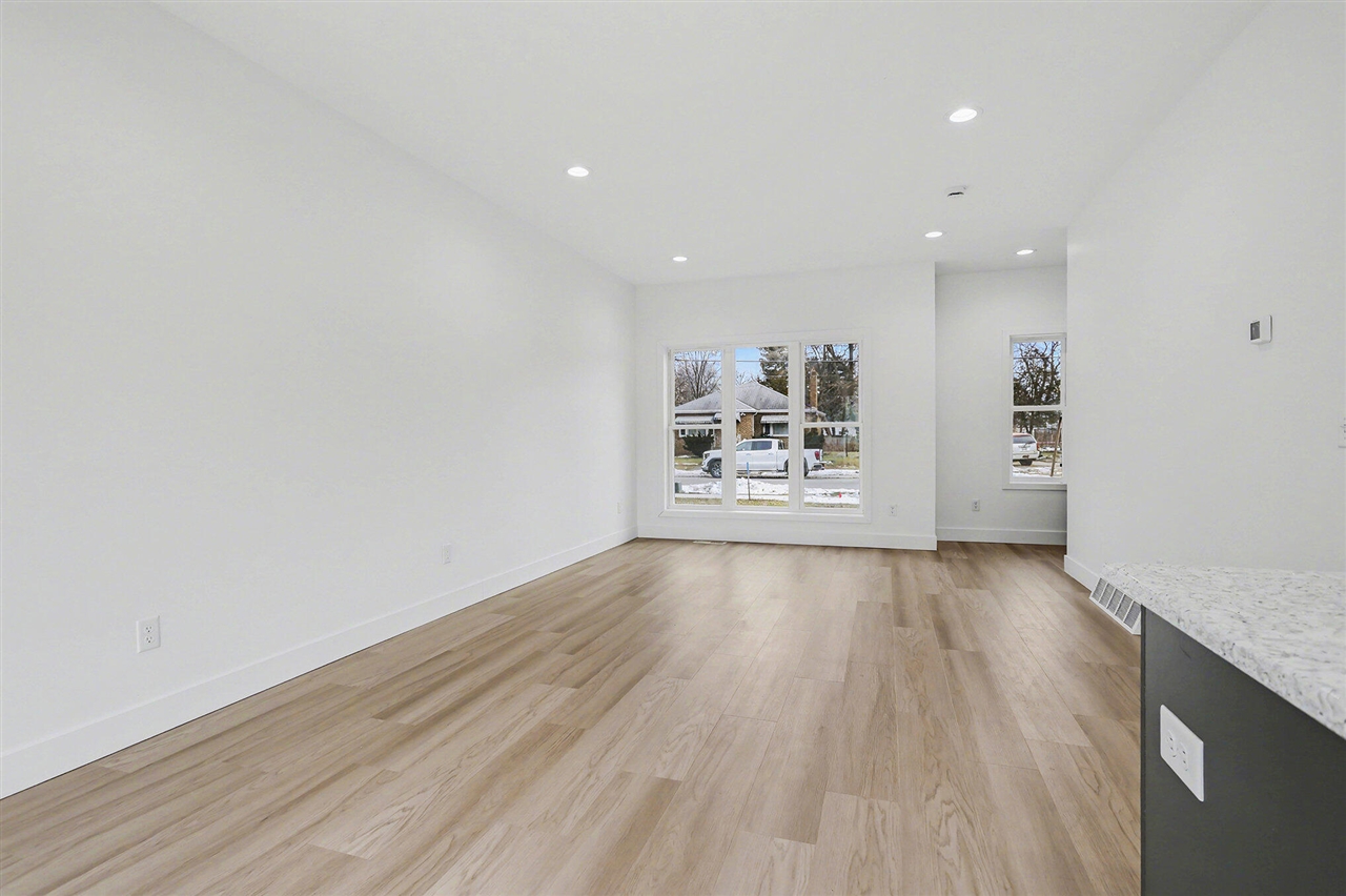 105 Lester Avenue Property Photo 15