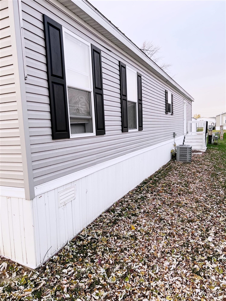 21123 Chateau Thierry Drive Property Photo 2