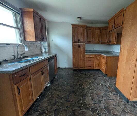 14271 Woodbury Road Property Photo 4
