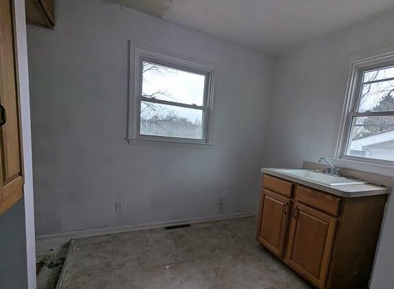 14271 Woodbury Road Property Photo 9