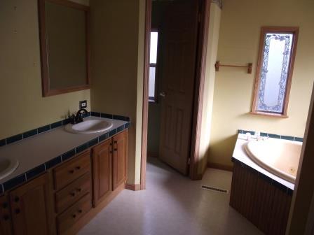 1316,28&70 E Chauvez Road Property Photo 70