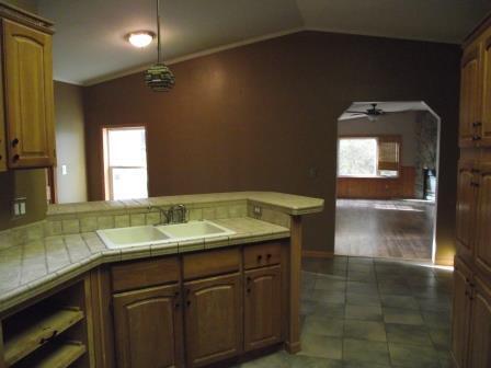 1316,28&70 E Chauvez Road Property Photo 94
