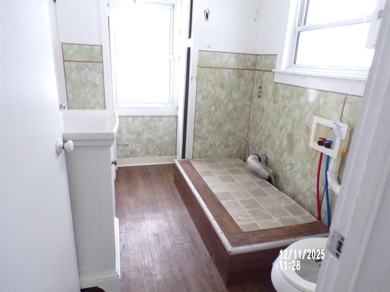 305 W Pine Street Property Photo 7