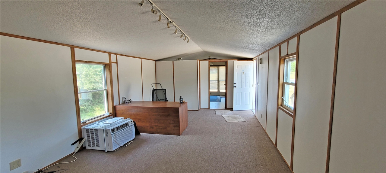 6634 N Woodbridge Road Property Photo 15
