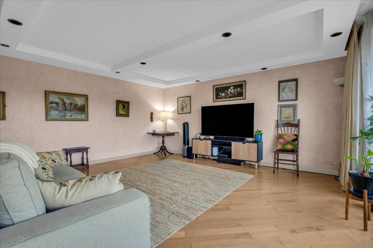 1300 E Lafayette Street Property Photo 5