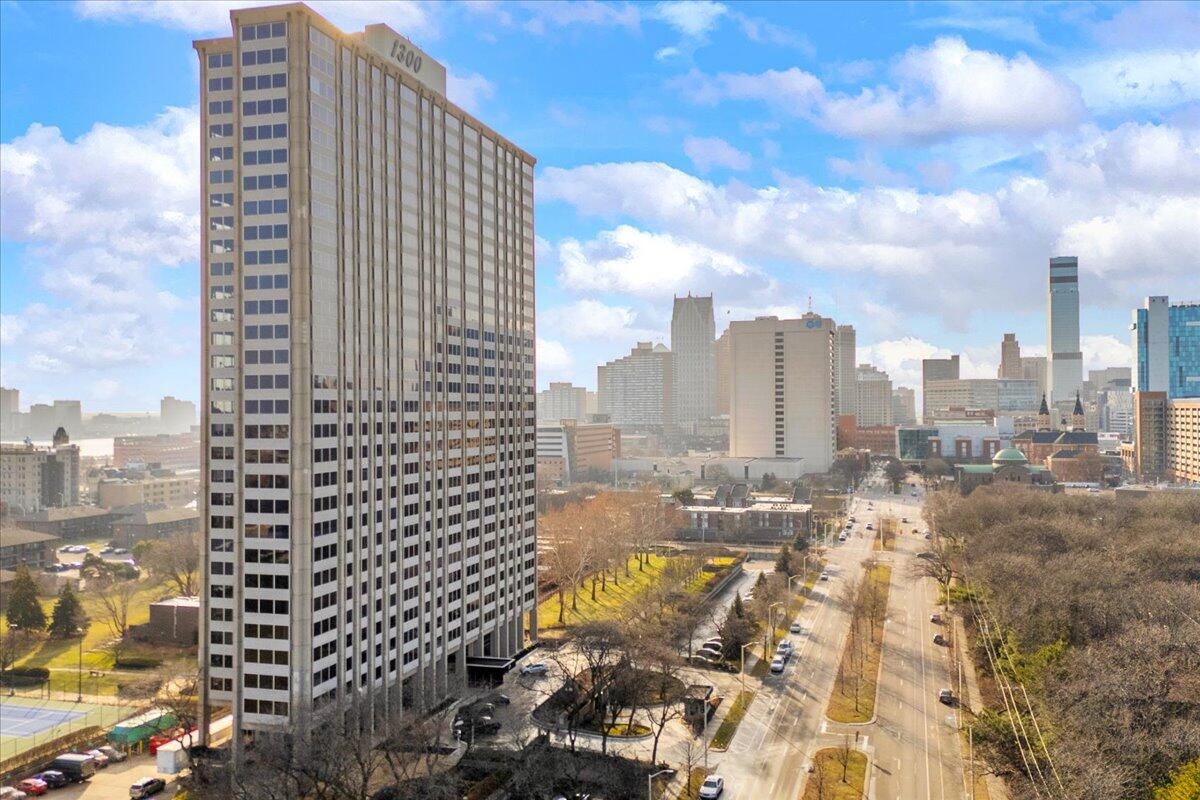 1300 E Lafayette Street Property Photo 15
