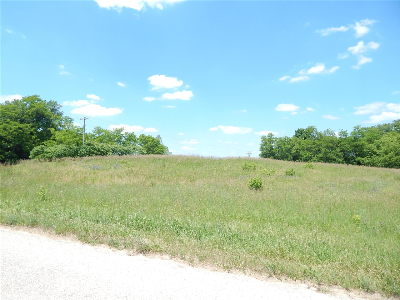 9340 Sparta Avenue Property Photo 1