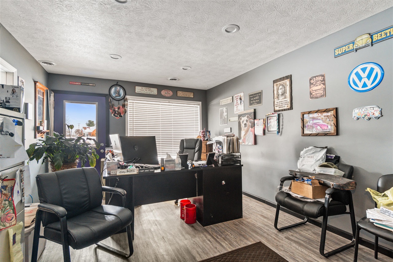 5010 S M-106 Property Photo 3