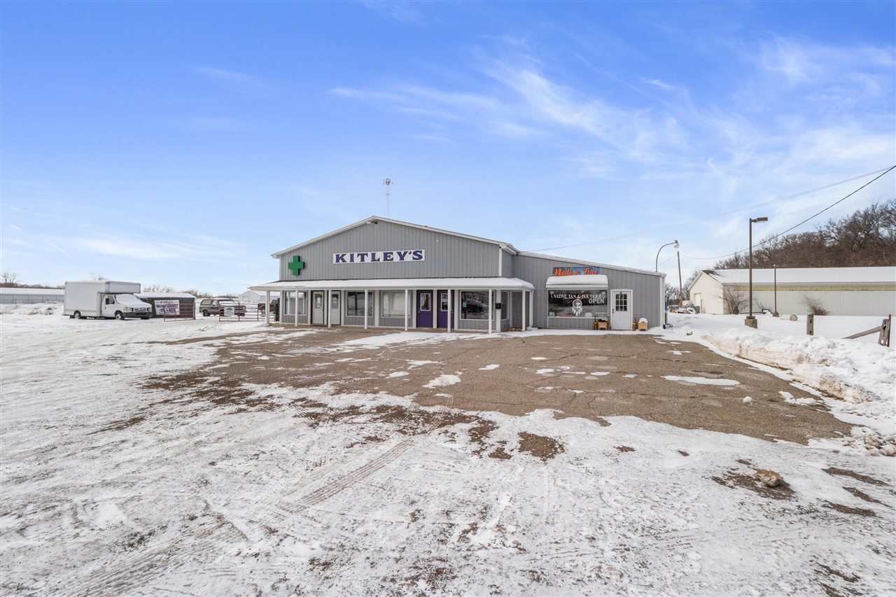 5010 S M-106 Property Photo 15
