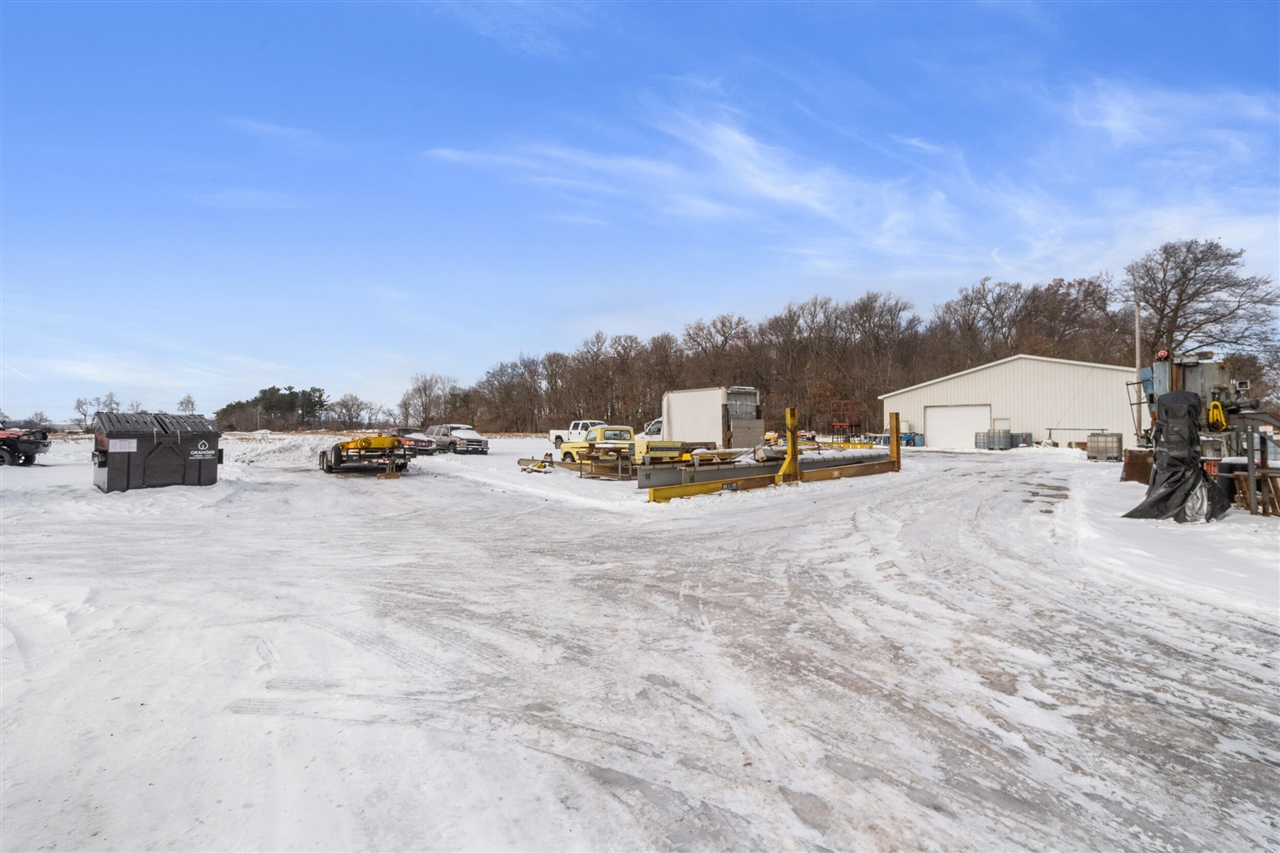 5010 S M-106 Property Photo 21