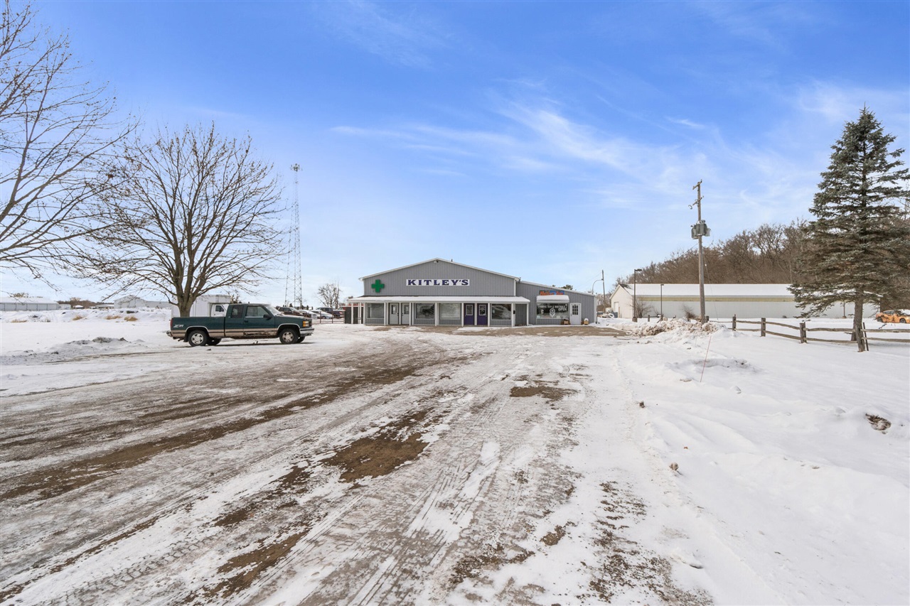 5010 S M-106 Property Photo 31