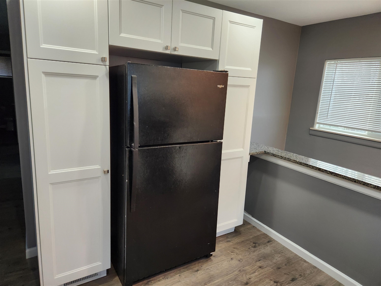 29121 Mark Avenue Property Photo 9