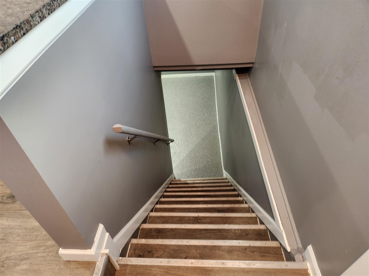 29121 Mark Avenue Property Photo 11