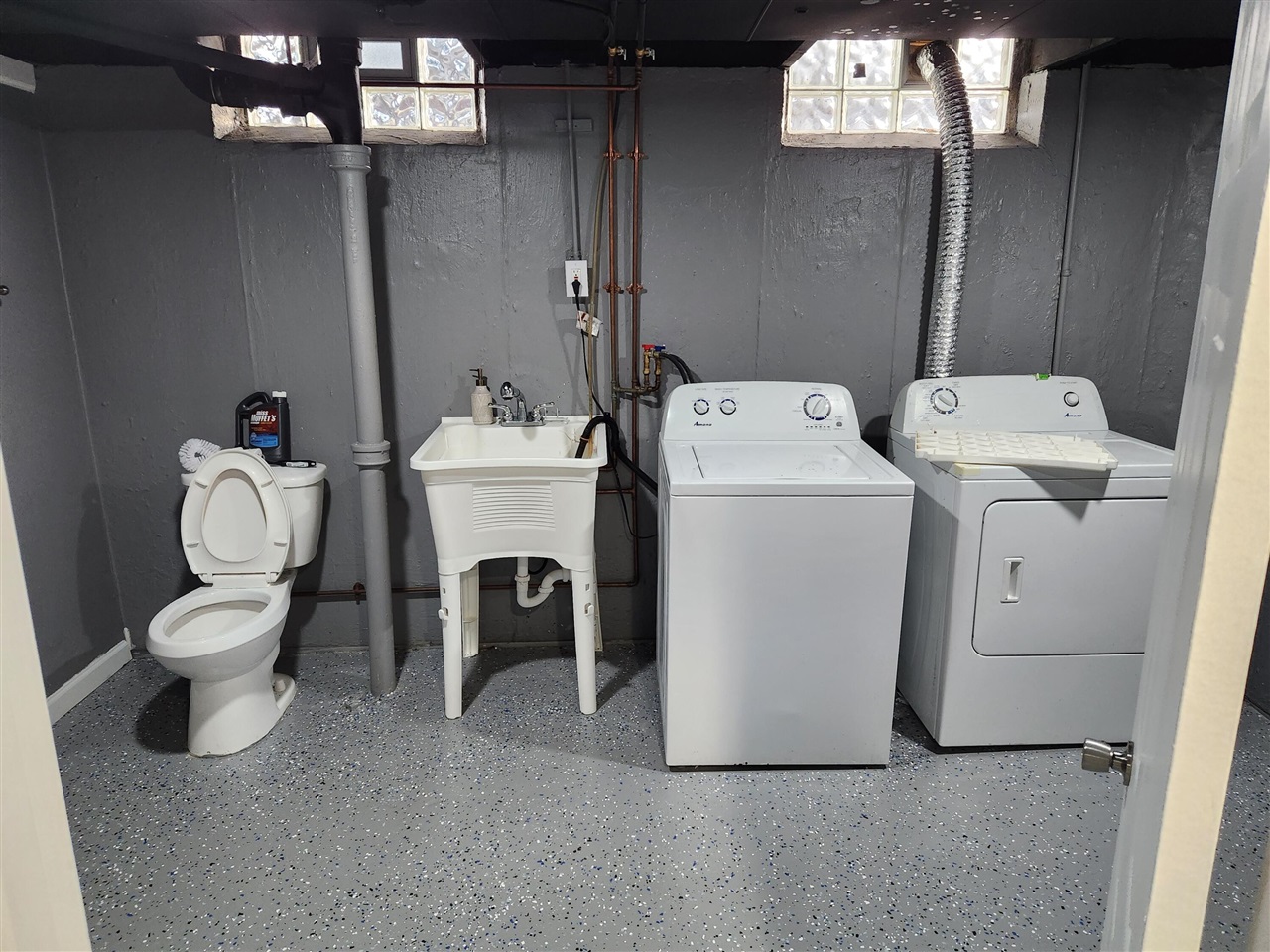 29121 Mark Avenue Property Photo 14