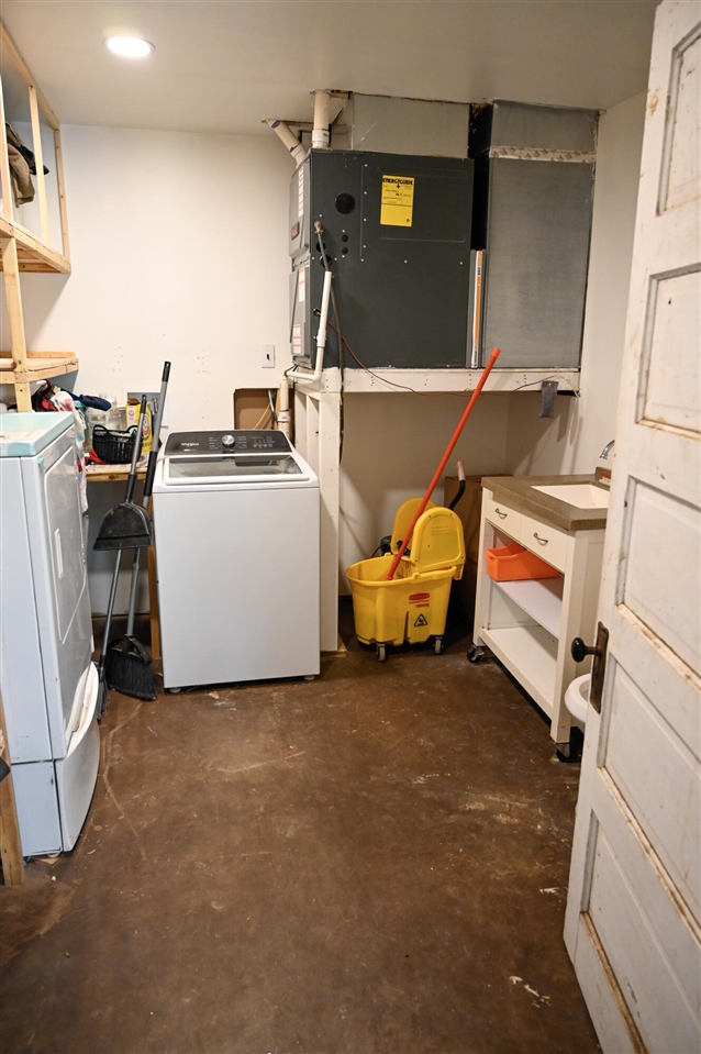 8492 Gibson Avenue Property Photo 13