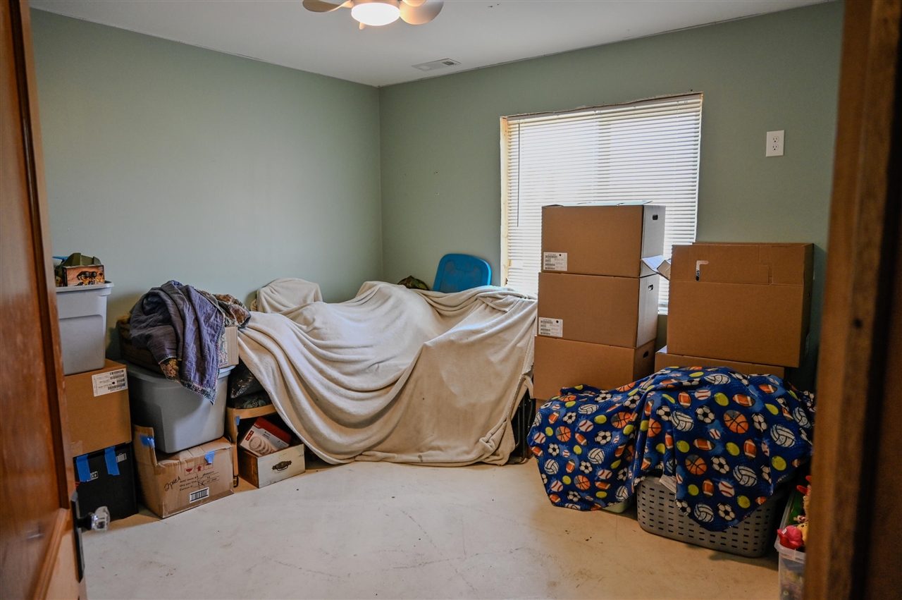 8492 Gibson Avenue Property Photo 21