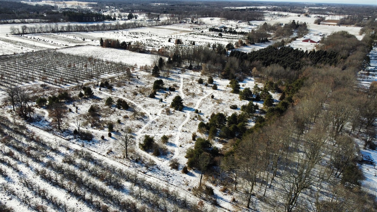 70511125 Property Photo 5