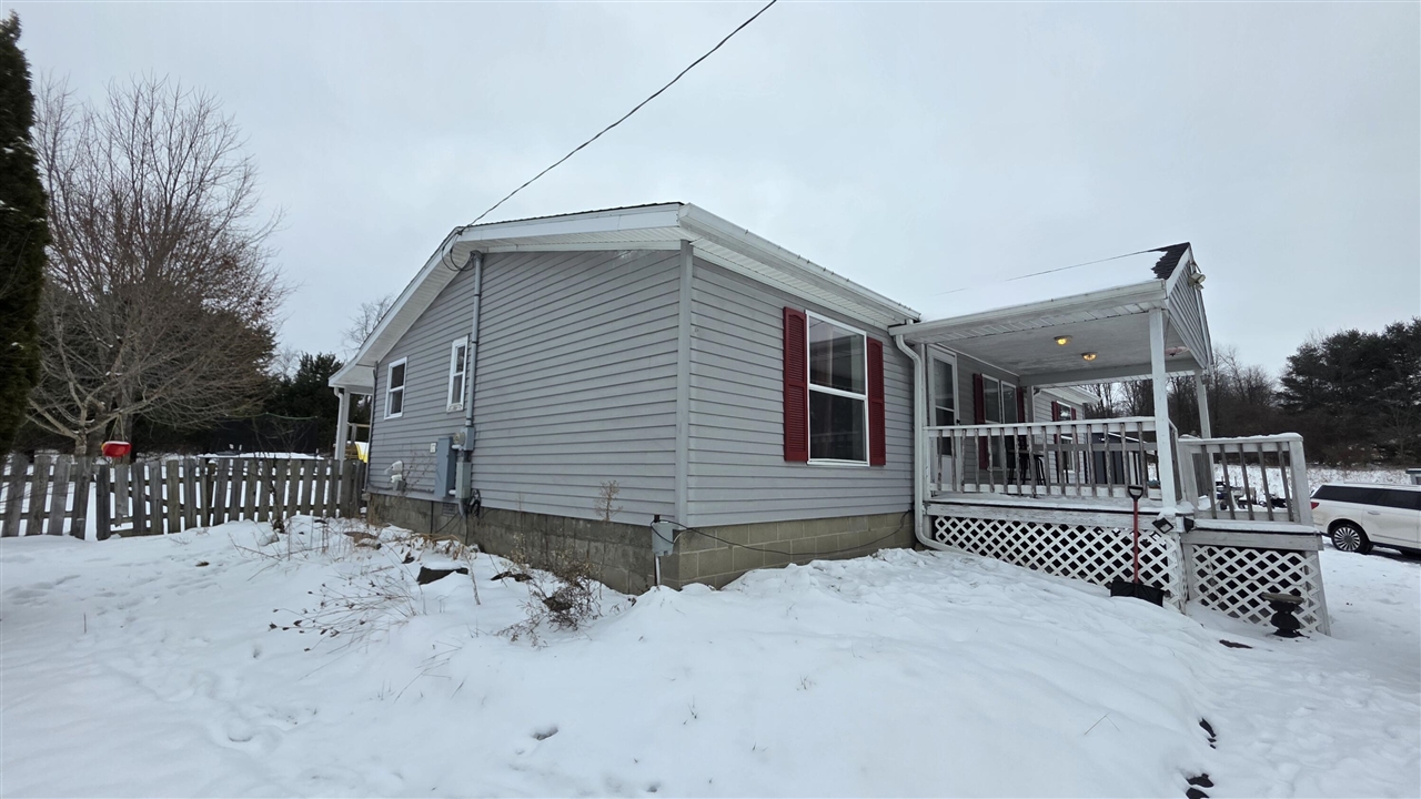 15143 H Drive Property Photo 7