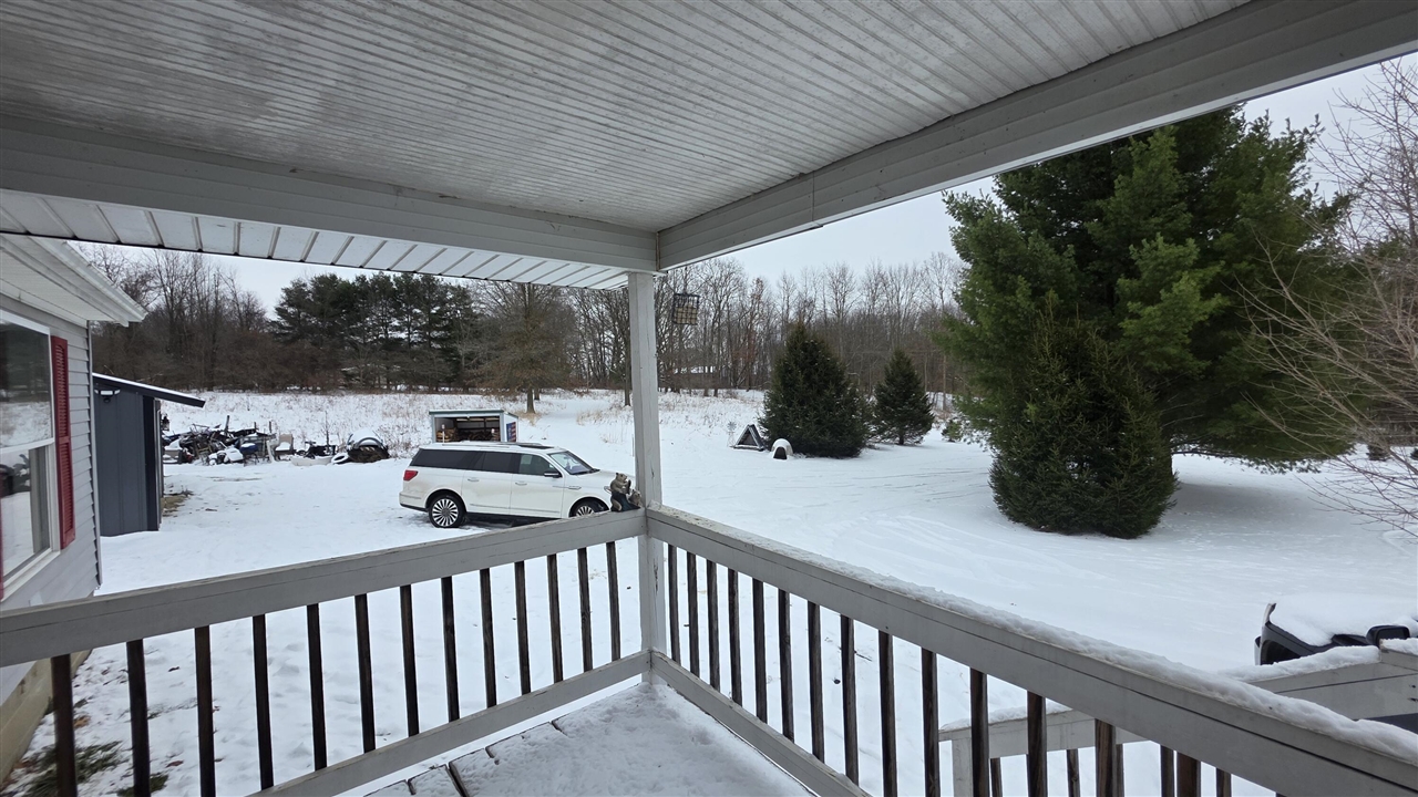 15143 H Drive Property Photo 8