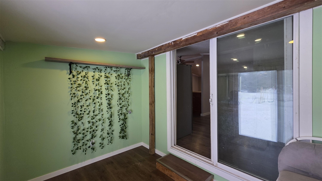 15143 H Drive Property Photo 13