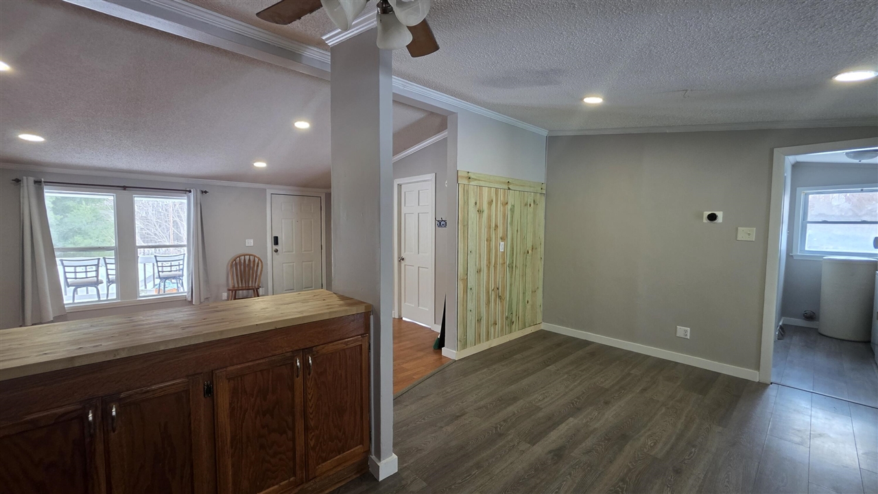 15143 H Drive Property Photo 29