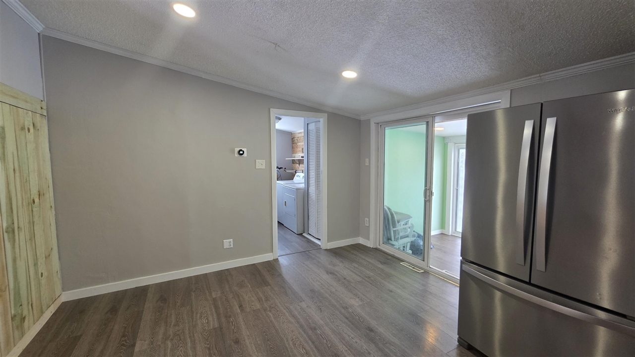 15143 H Drive Property Photo 30