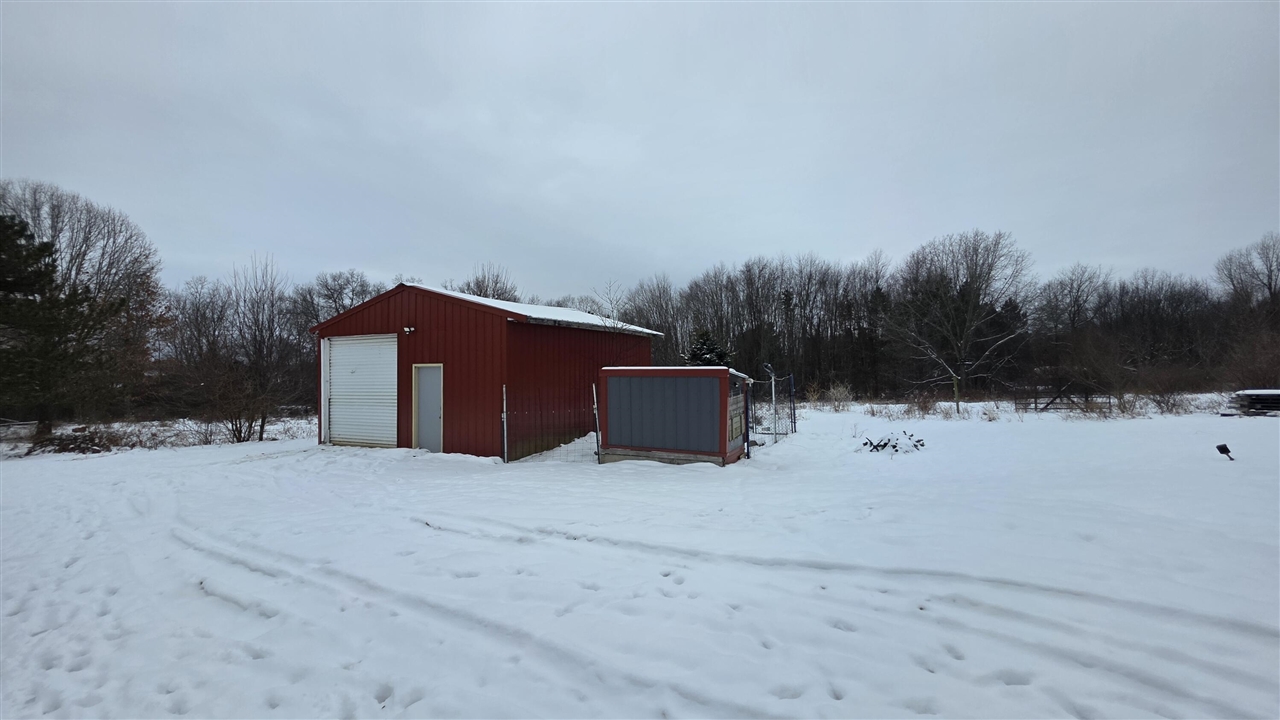 15143 H Drive Property Photo 51