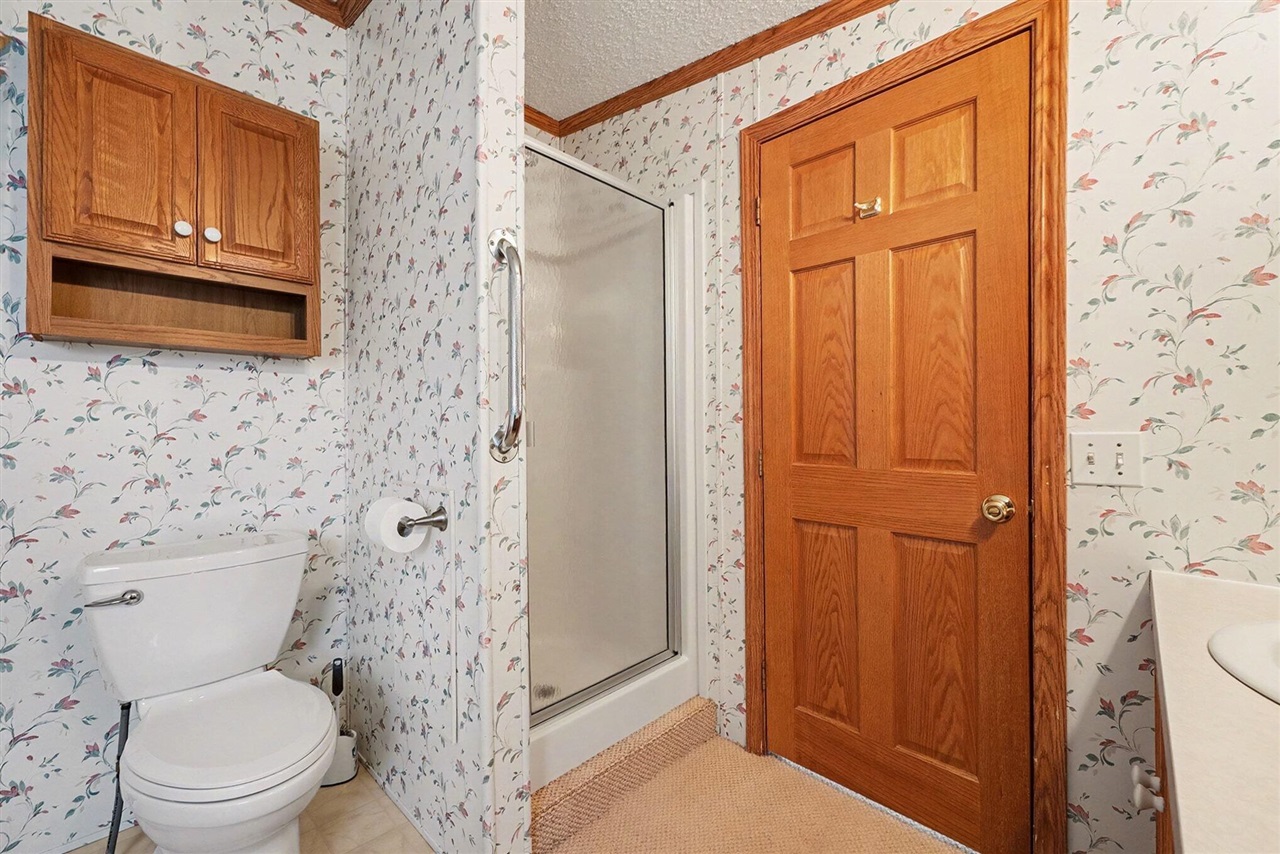 1330 Windridge Lane Property Photo 14