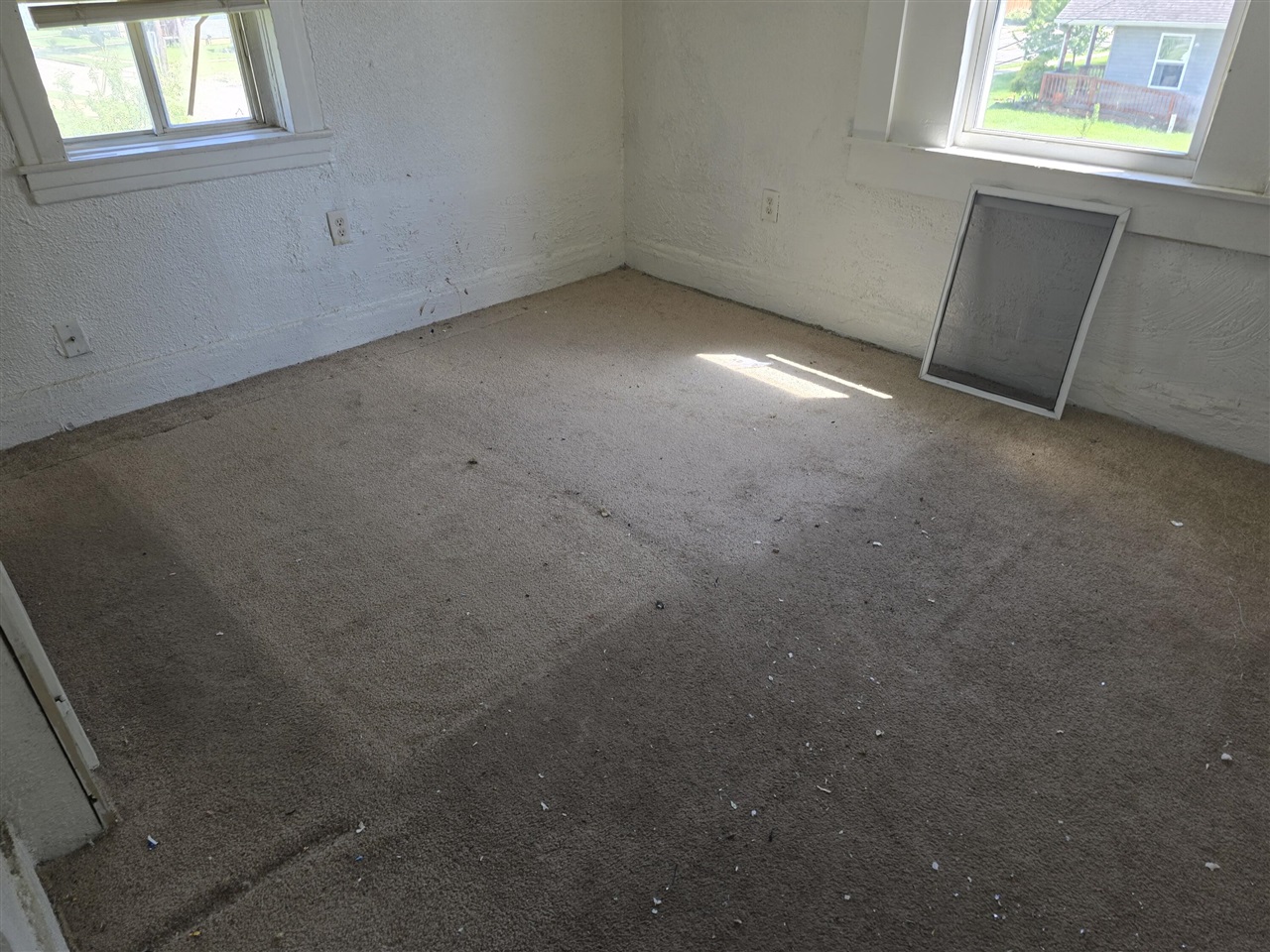 323 Ferry Avenue Property Photo 10